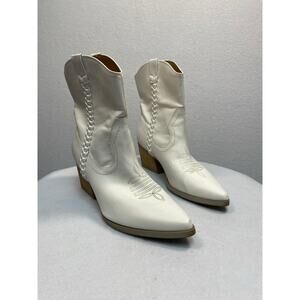 Woman’s western Dolce Vita Koolson cowboy boots, white size 10 rodeo